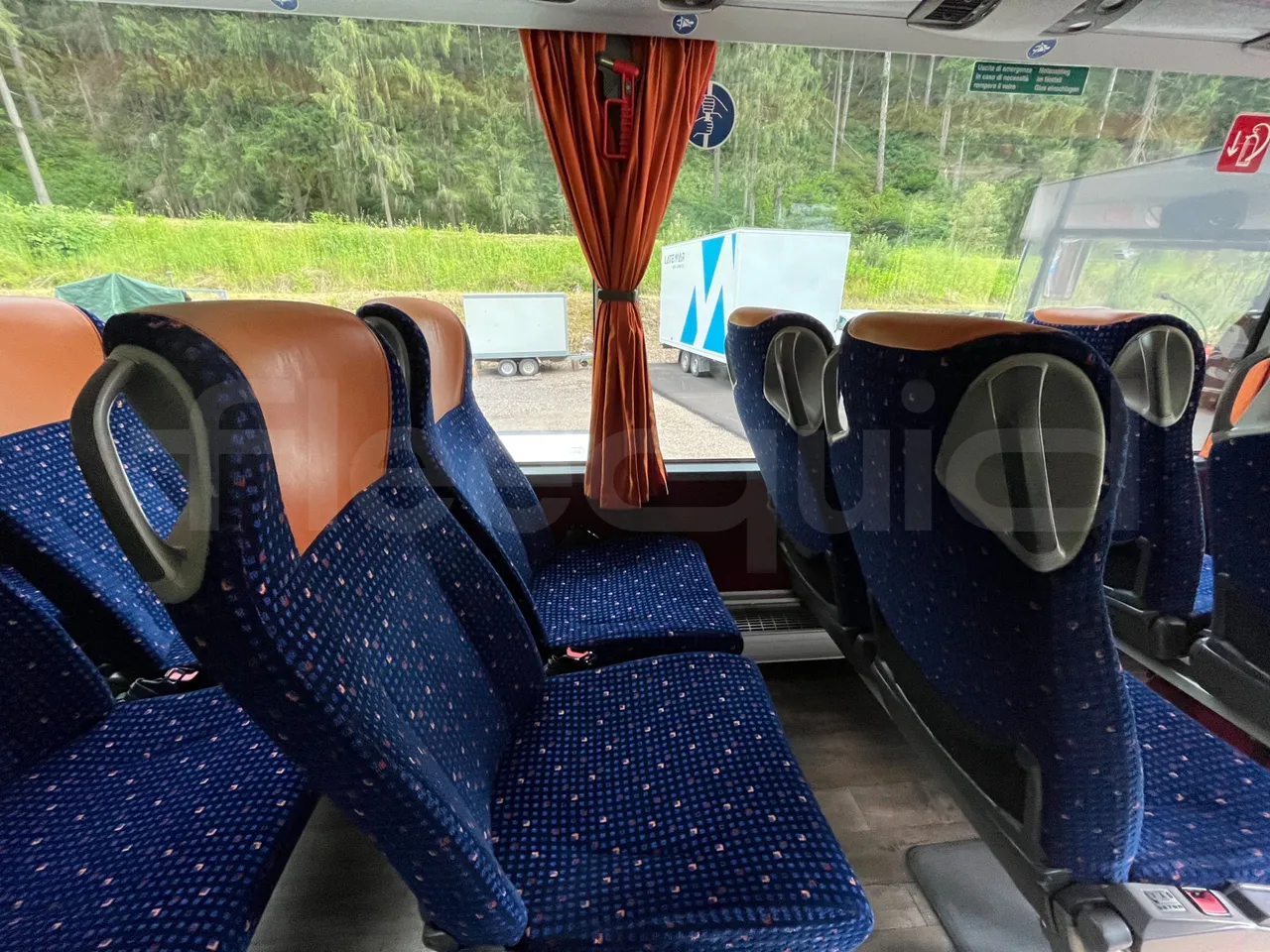 Setra S415 S415 H/ Euro 6 - 265 Kw - 12,260 Mt - single seat detail