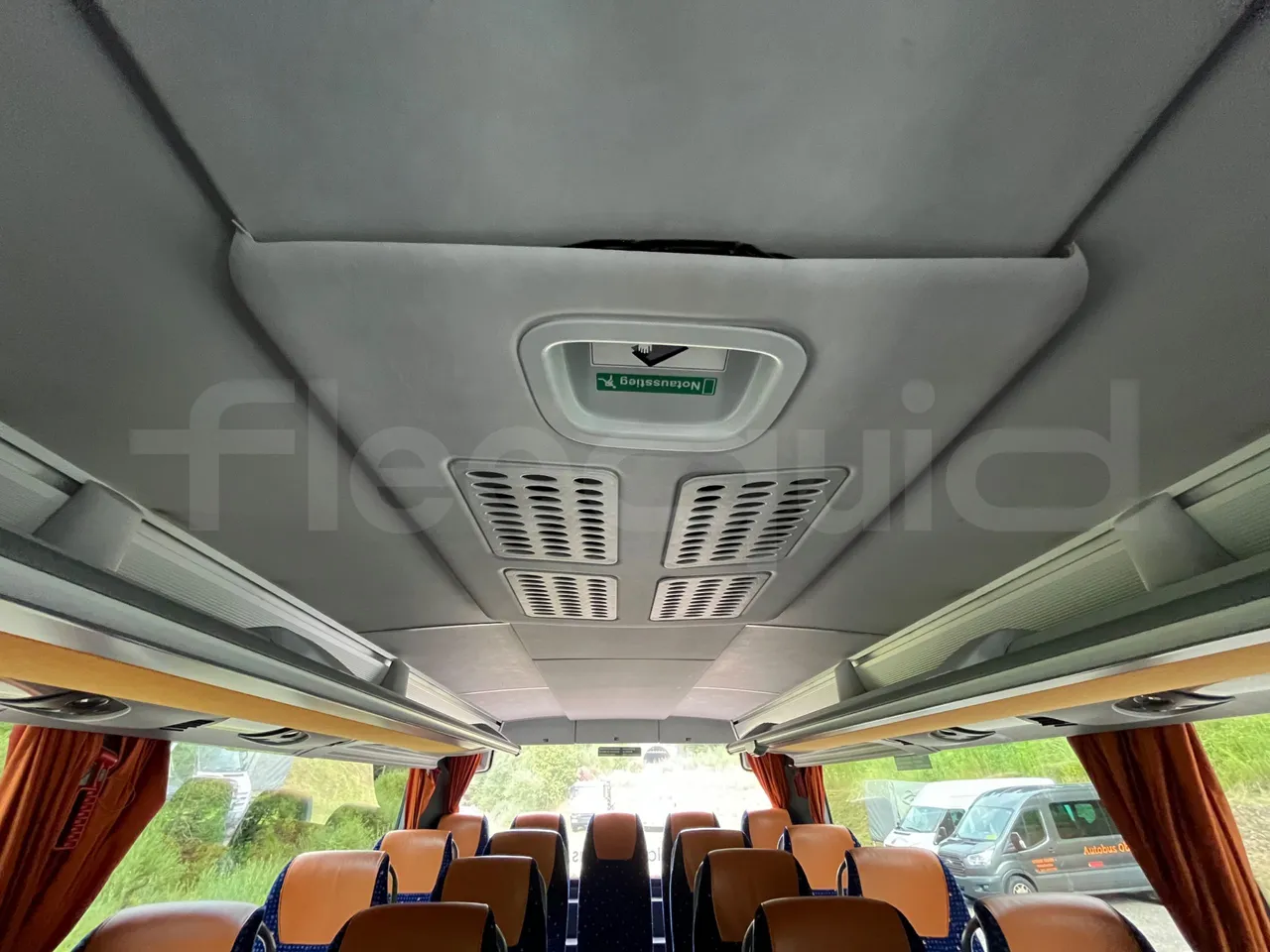 Setra S415 S415 H/ Euro 6 - 265 Kw - 12,260 Mt - floor hatches photo
