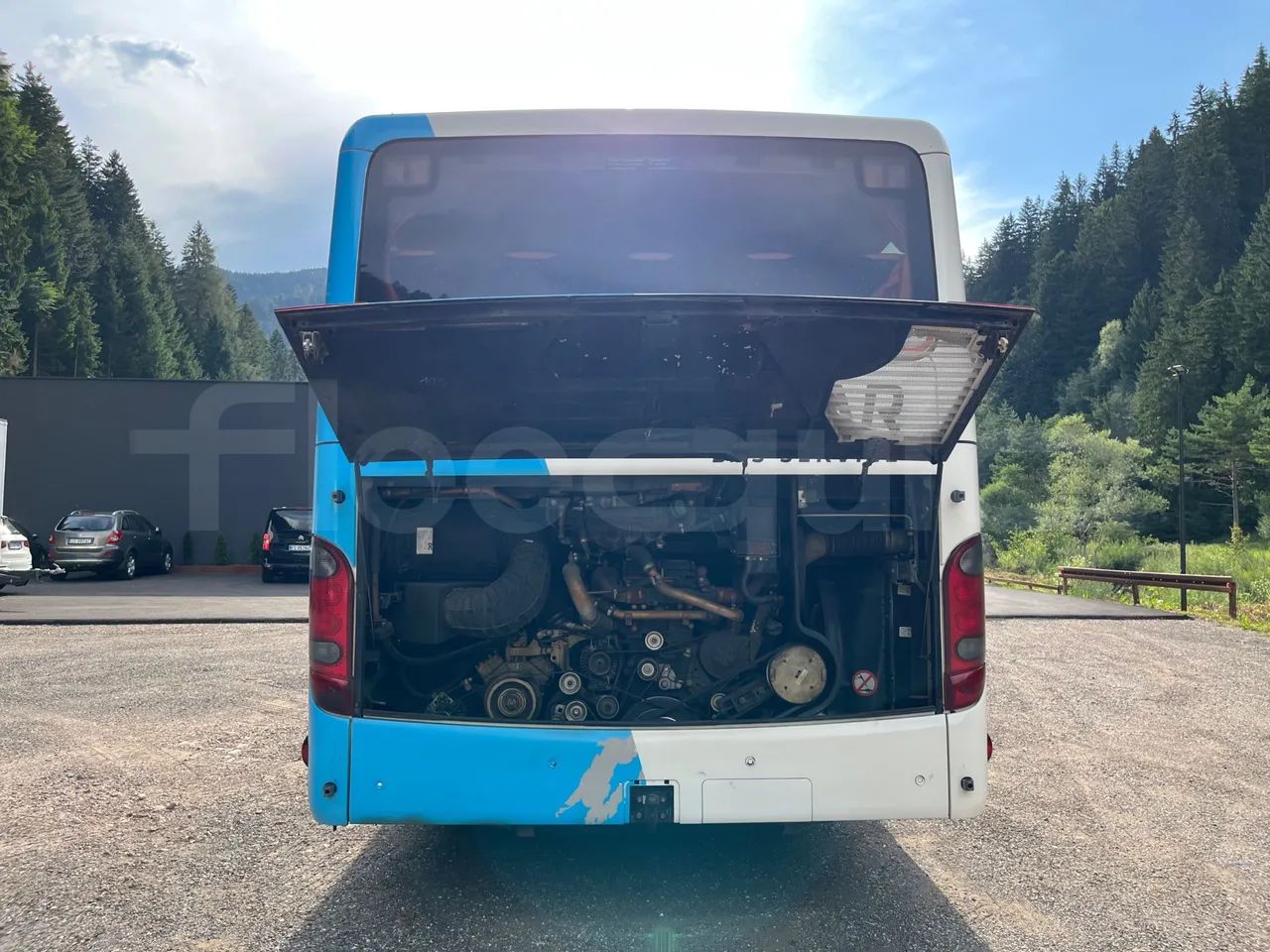 Setra S415 S415 H/ Euro 6 - 265 Kw - 12,260 Mt - rear hatch open (mandatory  for bus to scrap)