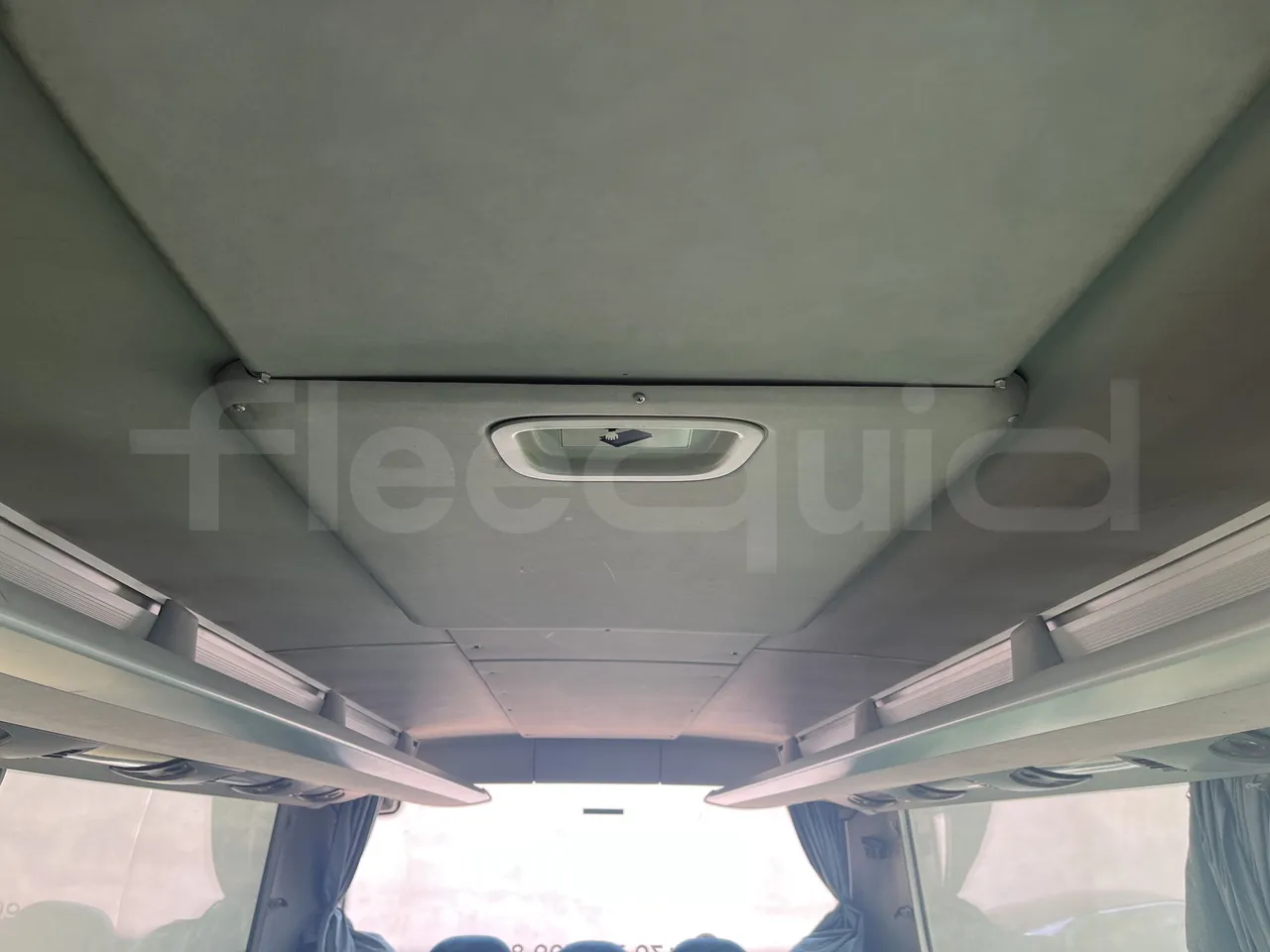 Setra S415 - Roof Hatch 1