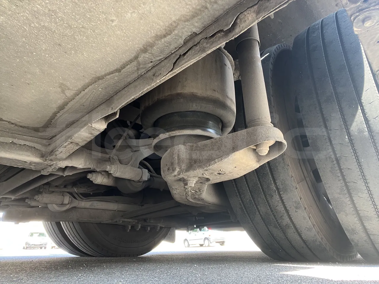 Setra S415 - Second Axle Left Side