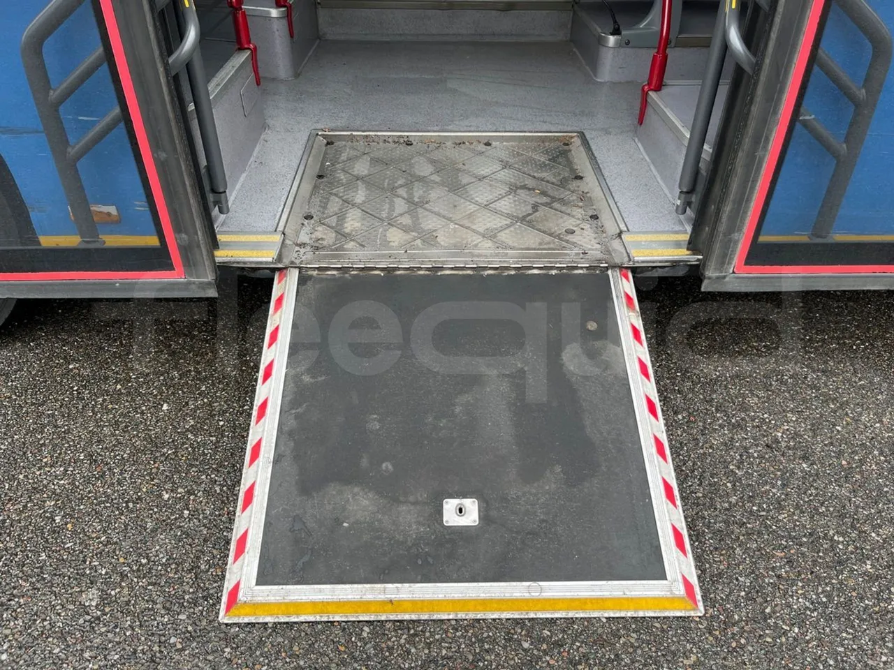 Mercedes-Benz Citaro O 530/2PCL2E4 - Euro 4 - 210 kW - 11,950 mt - platform open photo