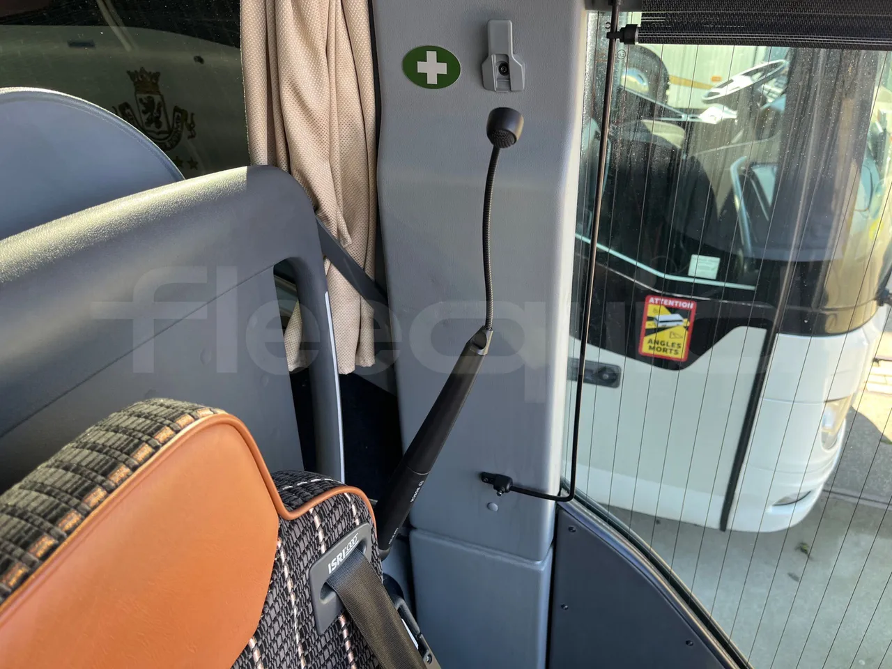 Mercedes-Benz Tourismo RHD L - Euro6 - 315kW - 13.990mt - driver microphone accessories photo