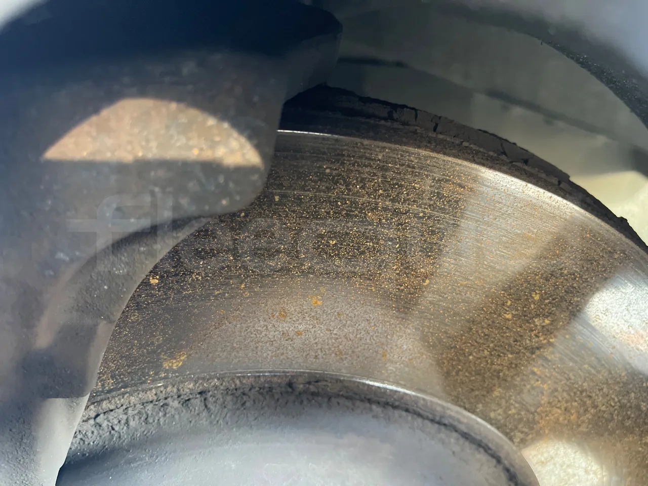 Mercedes-Benz Tourismo RHD L - Euro6 - 315kW - 13.990mt - axle 2 discs left