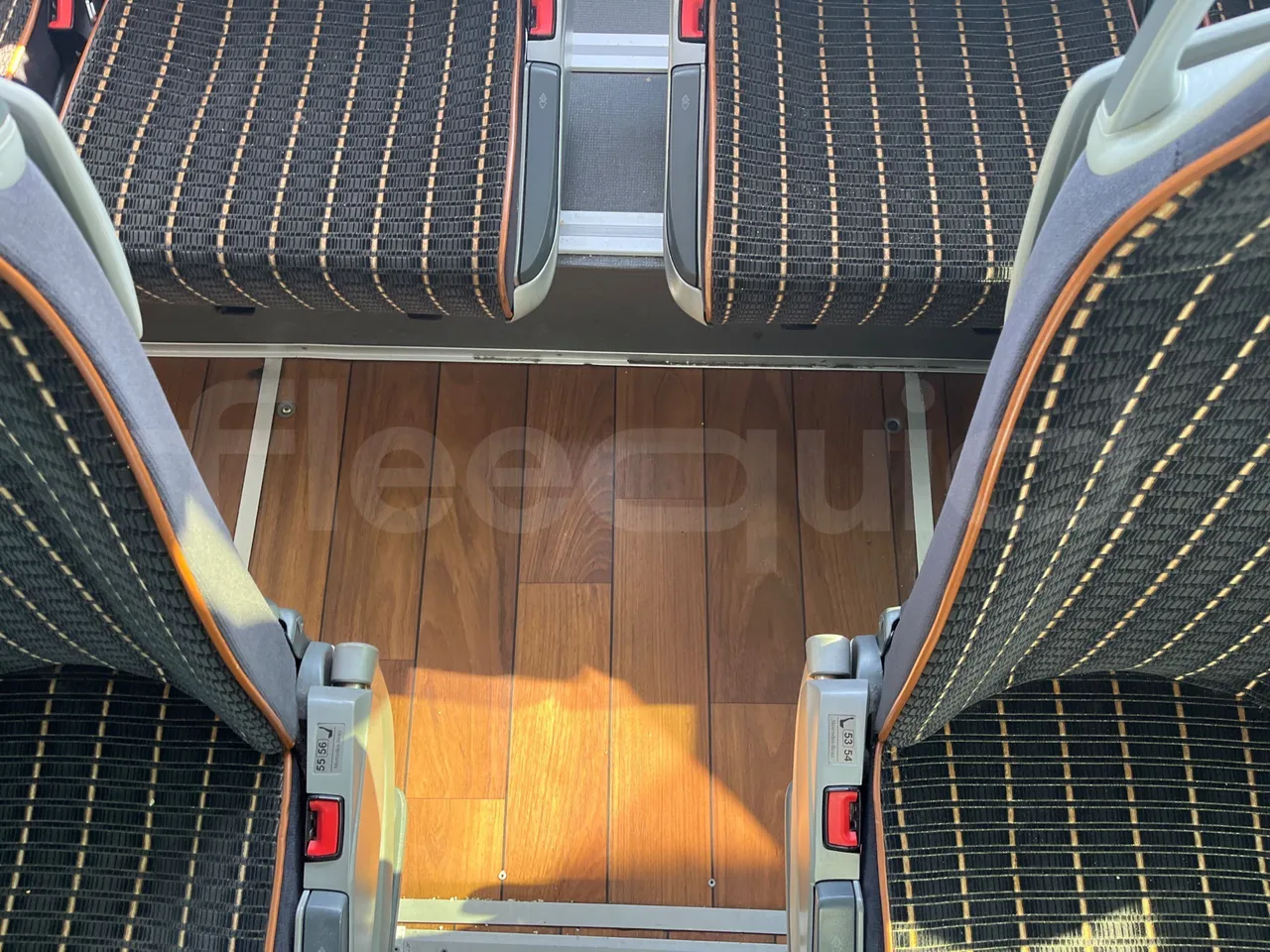 Mercedes-Benz Tourismo RHD L - Euro6 - 315kW - 13.990mt - floor hatches photo