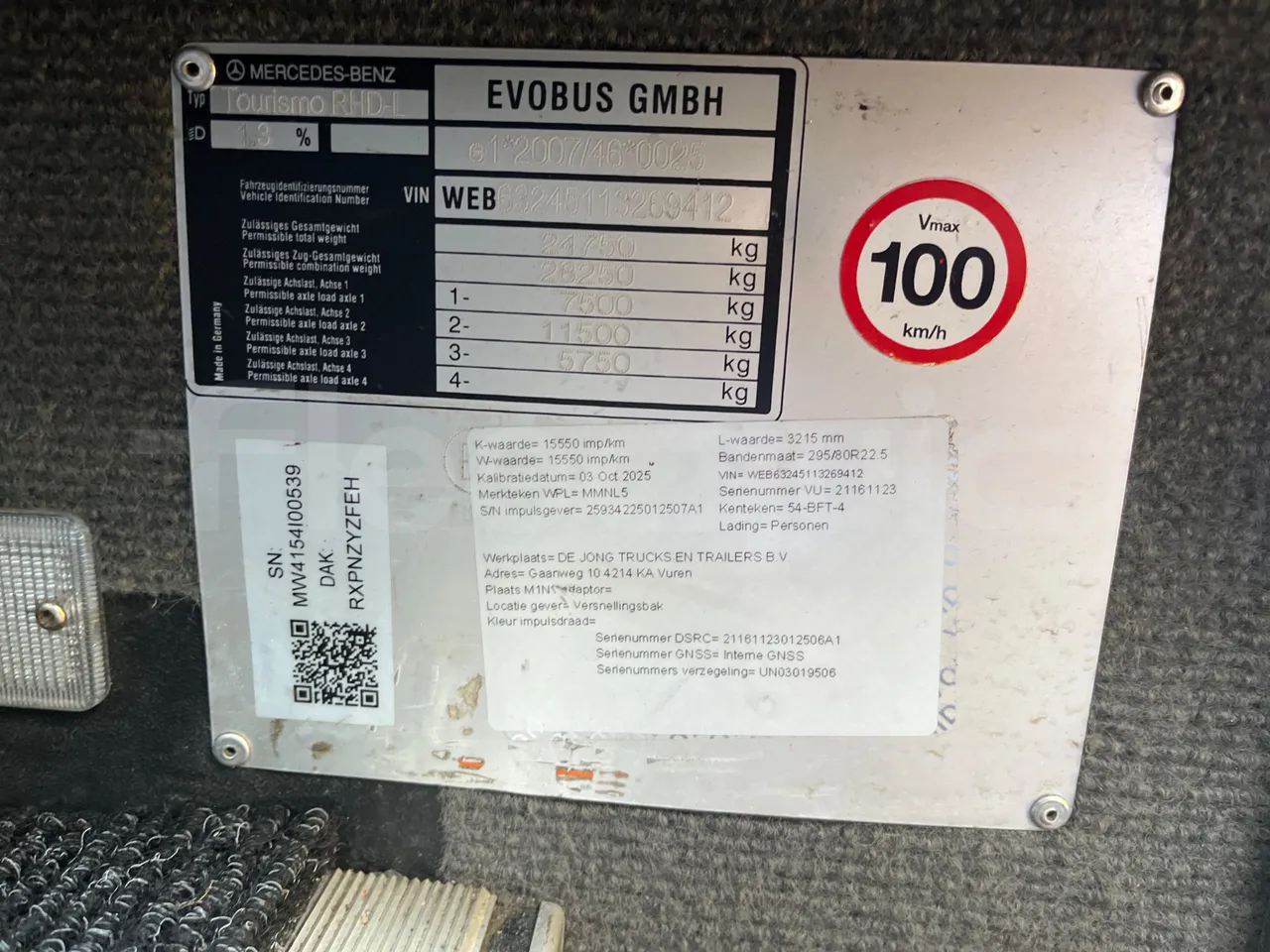 Mercedes-Benz Tourismo RHD L - Euro6 - 315kW - 13.990mt - vehicle plate photo