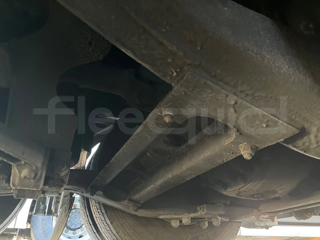 Mercedes-Benz Tourismo RHD L - Euro6 - 315kW - 13.990mt - axle 3 air springs 2 left