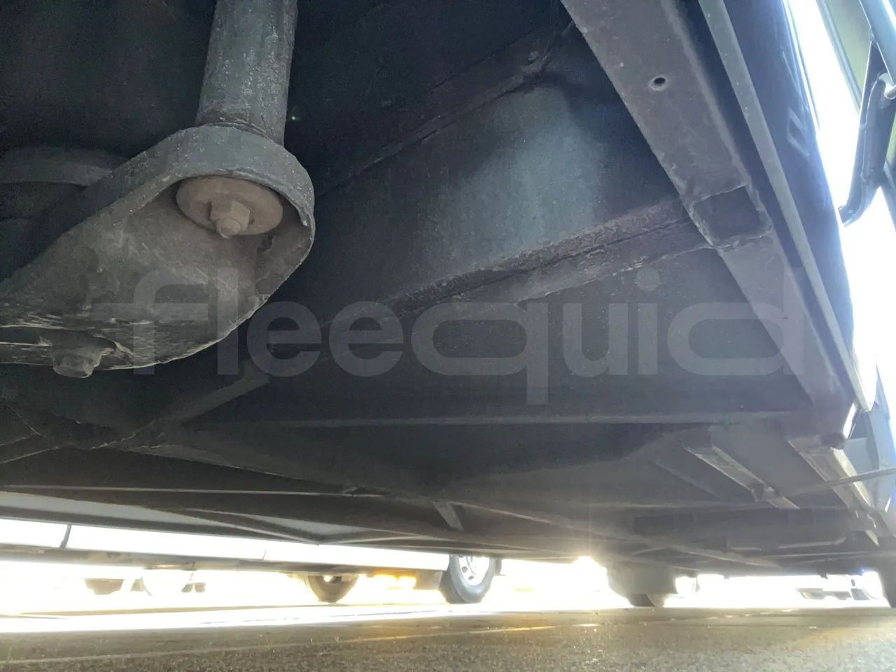 Mercedes-Benz Tourismo RHD L - Euro6 - 315kW - 13.990mt - axel 3 shock absorbers 1 left