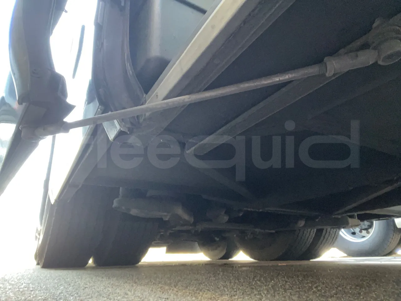 Mercedes-Benz Tourismo RHD L - Euro6 - 315kW - 13.990mt - axel 3 shock absorbers 2 left