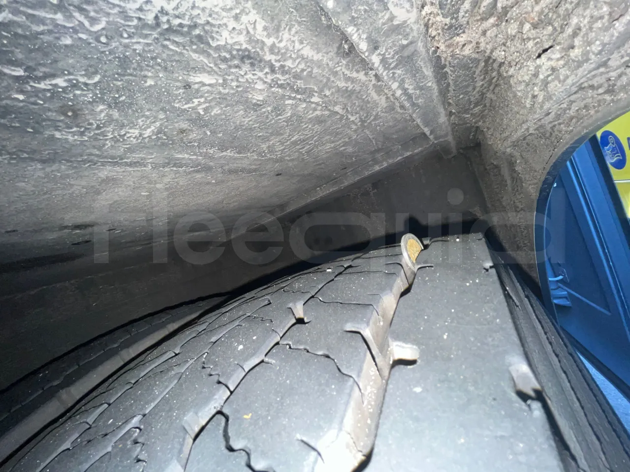 Mercedes-Benz Tourismo RHD L - Euro6 - 315kW - 13.990mt - front left tire measurements