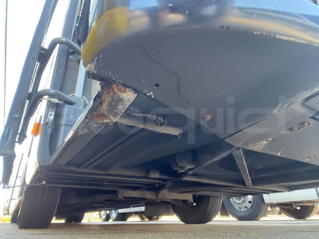 Mercedes-Benz Tourismo RHD L - Euro6 - 315kW - 13.990mt - front axle central