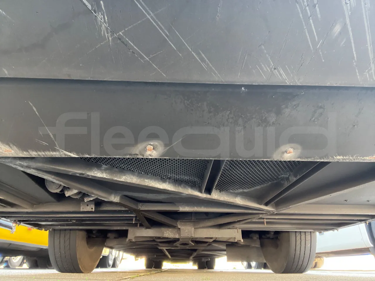 Mercedes-Benz Tourismo RHD L - Euro6 - 315kW - 13.990mt - front axle left side