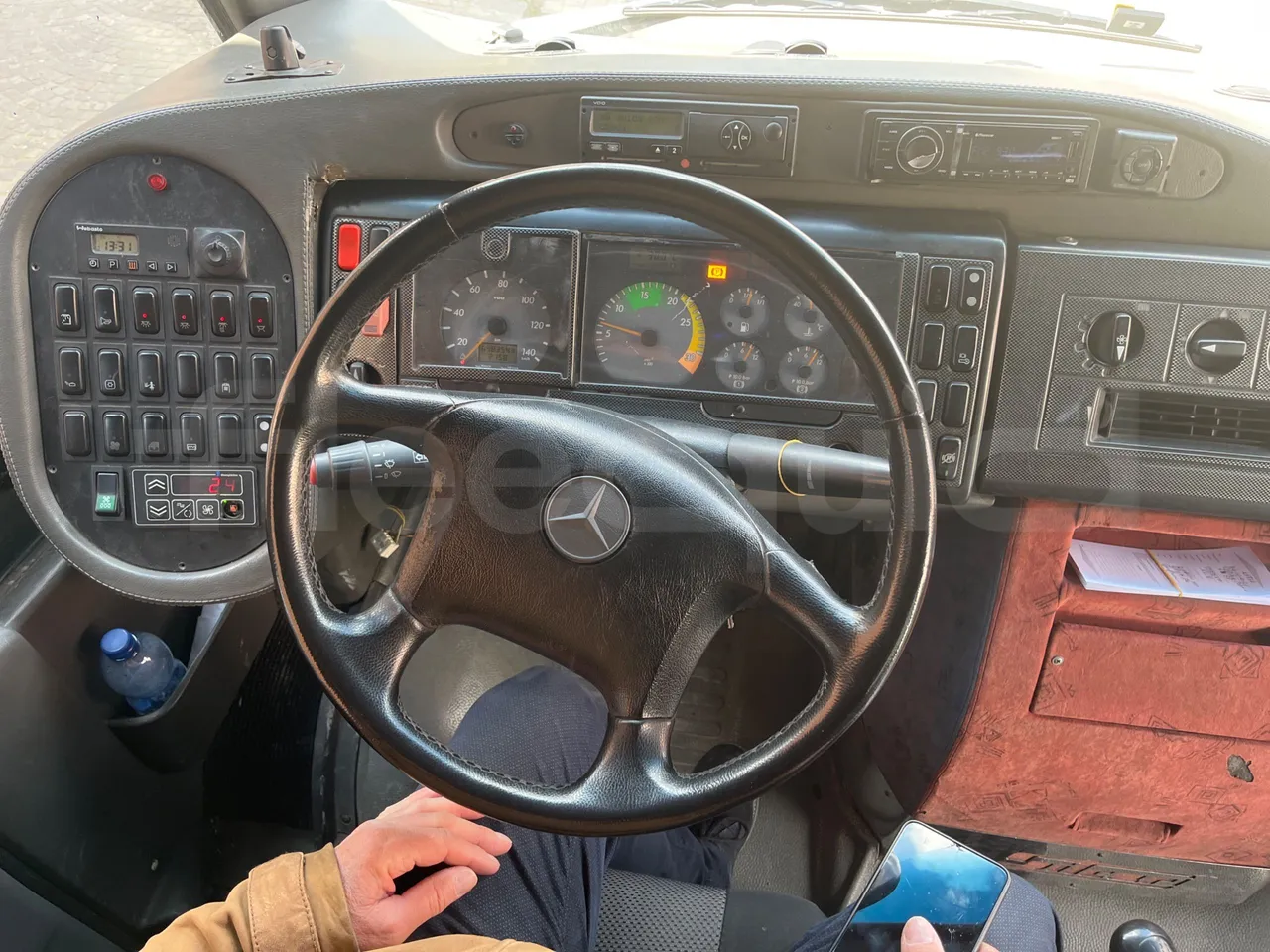 Mercedes-Benz 818 Sitcar - EUR5 - 130kW - 7.660m - steering wheel photo