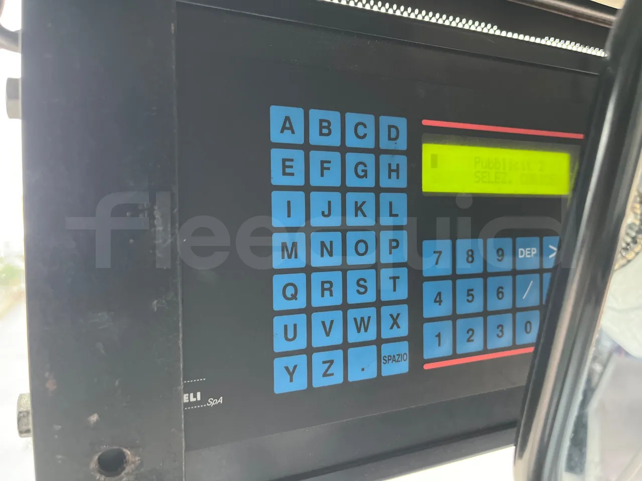 Setra S315 GT/ Euro 3 - 260 Kw - 12 Mt - command unit indicators