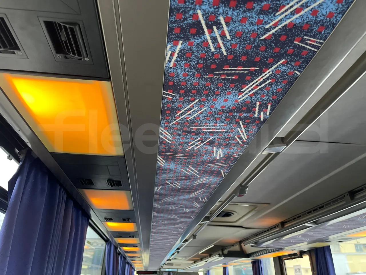 Setra S315 GT/ Euro 3 - 260 Kw - 12 Mt - camera accessories photo