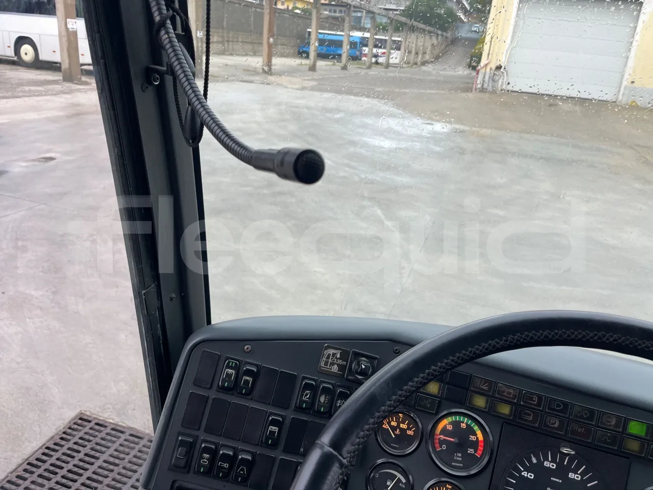 Setra S315 GT/ Euro 3 - 260 Kw - 12 Mt - driver microphone accessories photo