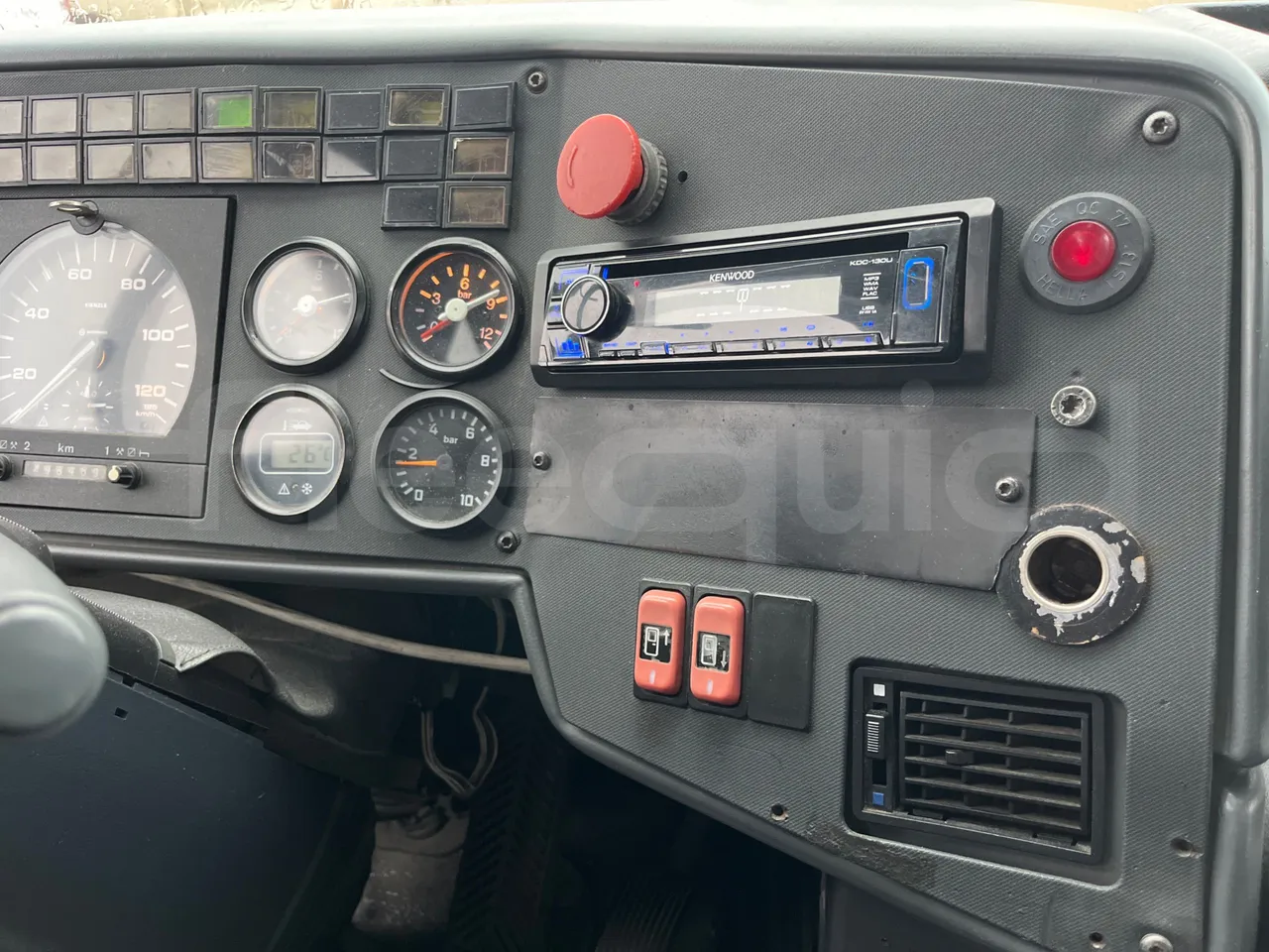Setra S315 GT/ Euro 3 - 260 Kw - 12 Mt - radio accessories photo