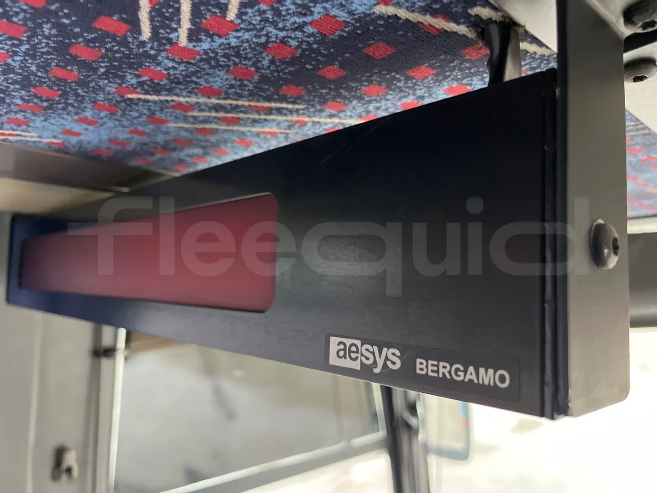 Setra S315 GT/ Euro 3 - 260 Kw - 12 Mt - onboard devices 2