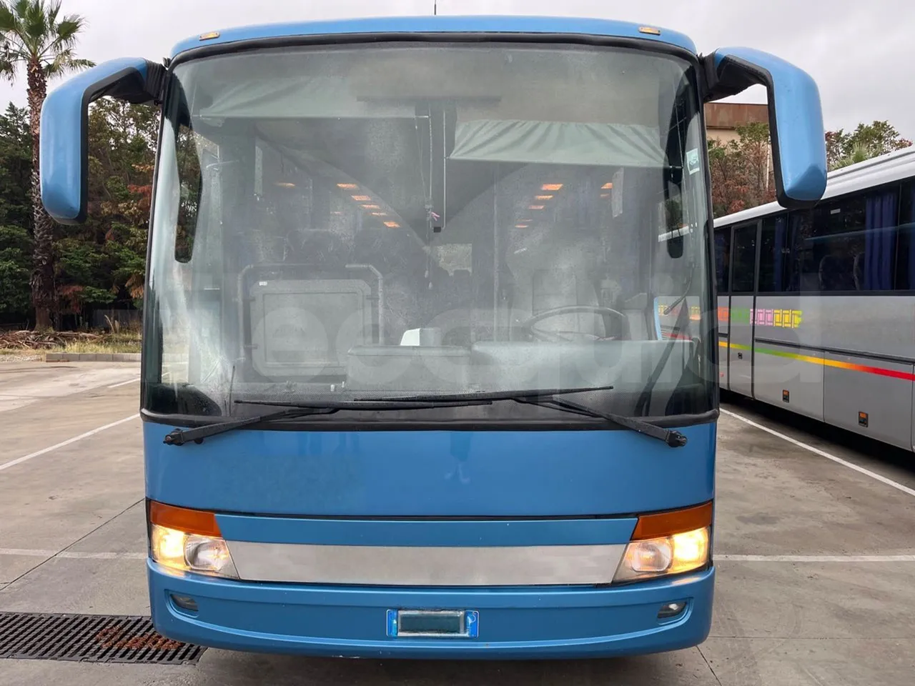 Setra S315 GT/ Euro 3 - 260 Kw - 12 Mt - front photo