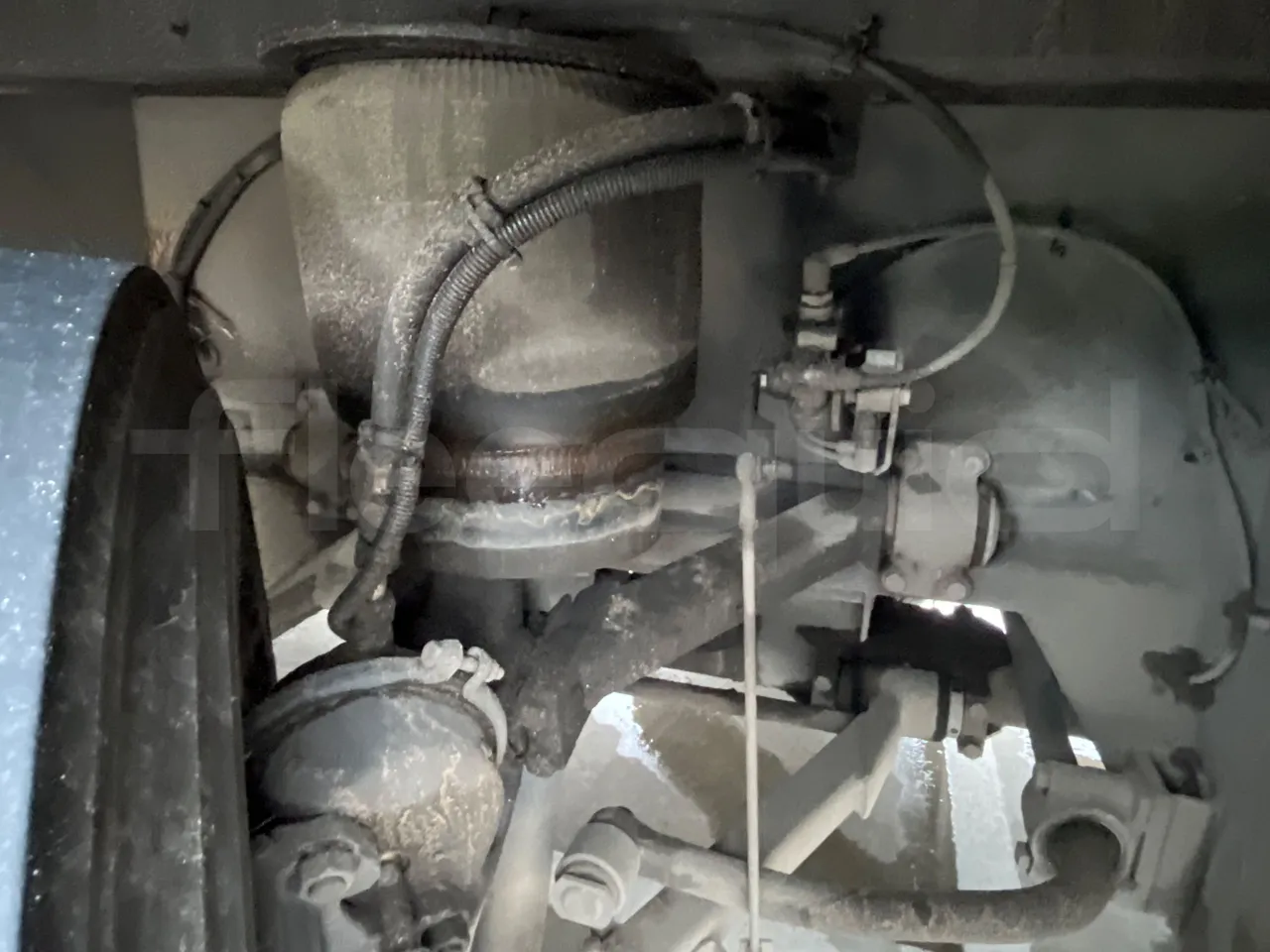 Setra S315 GT/ Euro 3 - 260 Kw - 12 Mt - front shock absorbers left