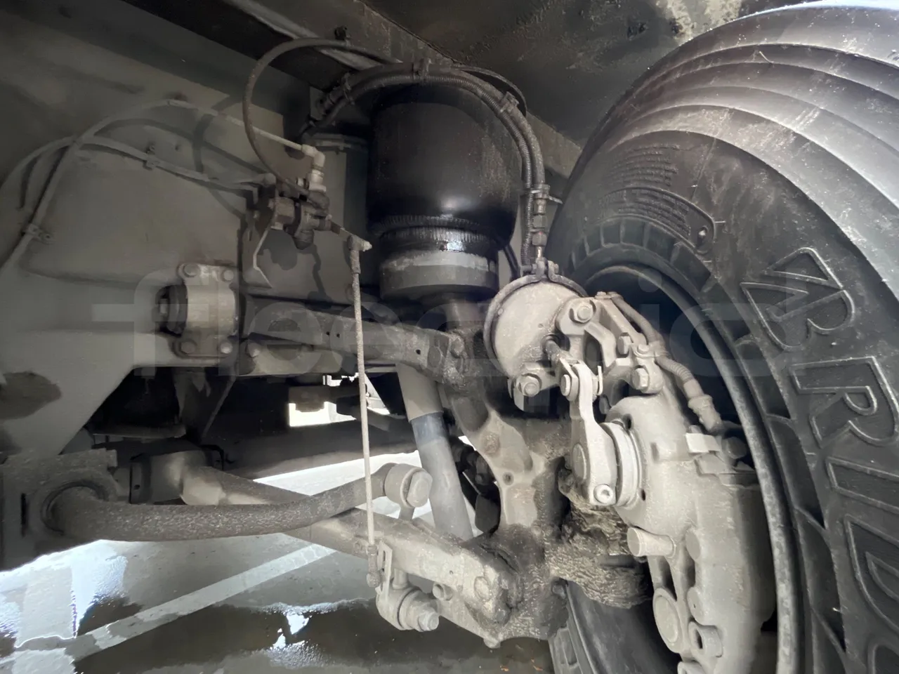 Setra S315 GT/ Euro 3 - 260 Kw - 12 Mt - front shock absorbers right