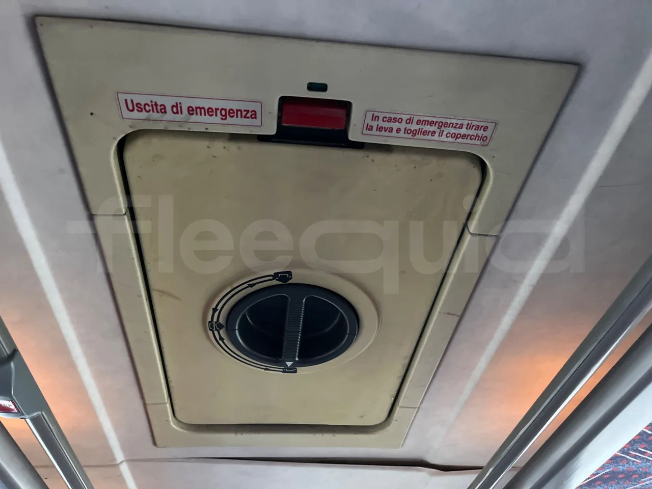 Setra S315 GT/ Euro 3 - 260 Kw - 12 Mt - roof hatch 1