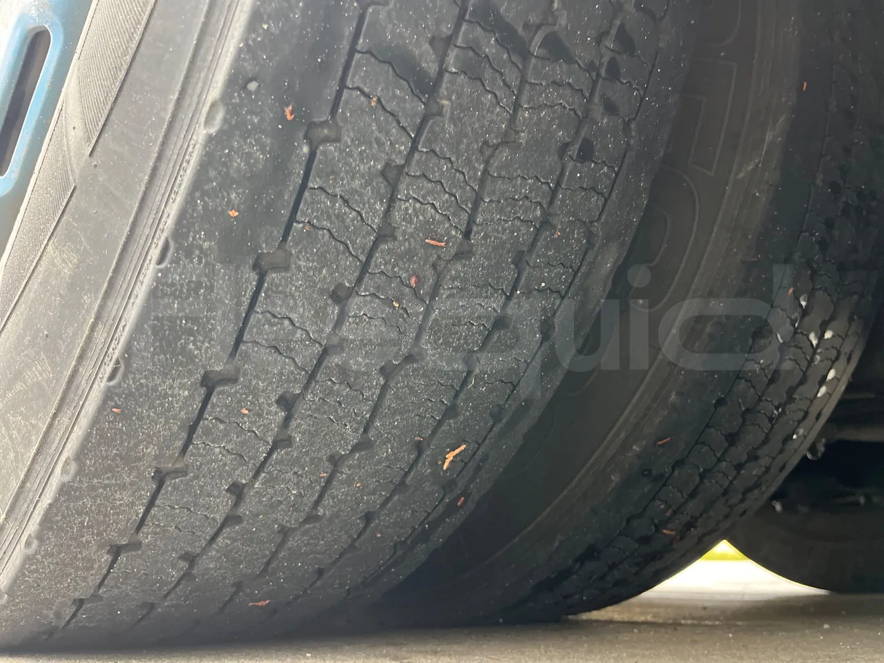 Setra S315 GT/ Euro 3 - 260 Kw - 12 Mt - tread condition second axle tires left
