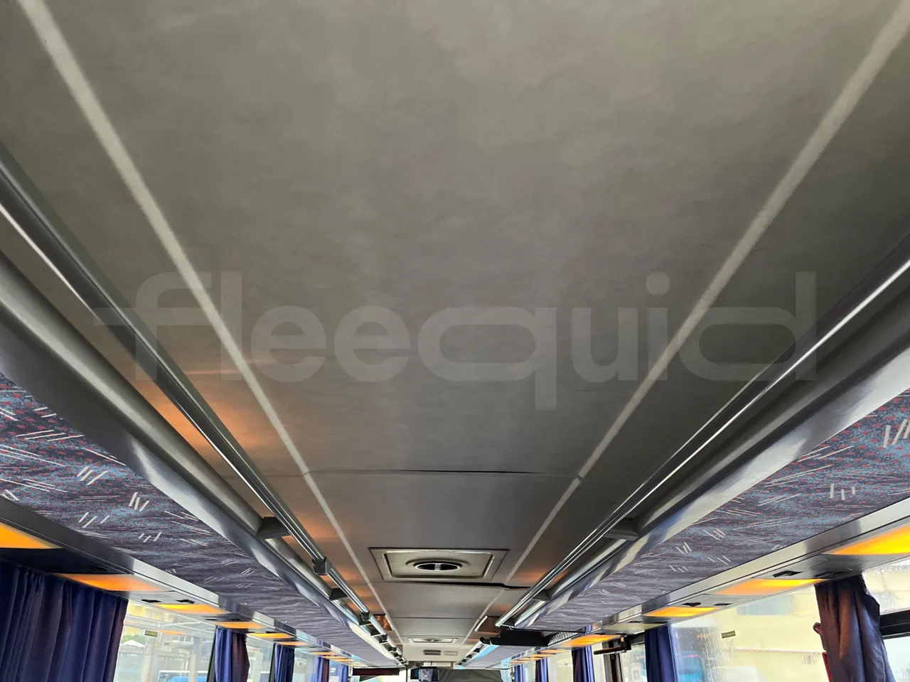 Setra S315 GT/ Euro 3 - 260 Kw - 12 Mt - overhead compartments photo