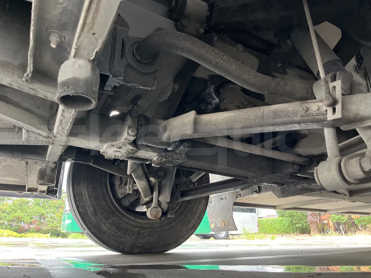 Setra S315 GT/ Euro 3 - 260 Kw - 12 Mt - front axle left side