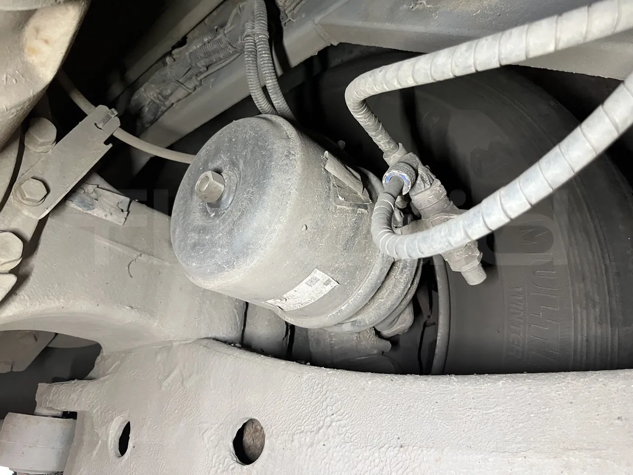 Iveco Crossway - Second Axle Caliper Brakes Right Side