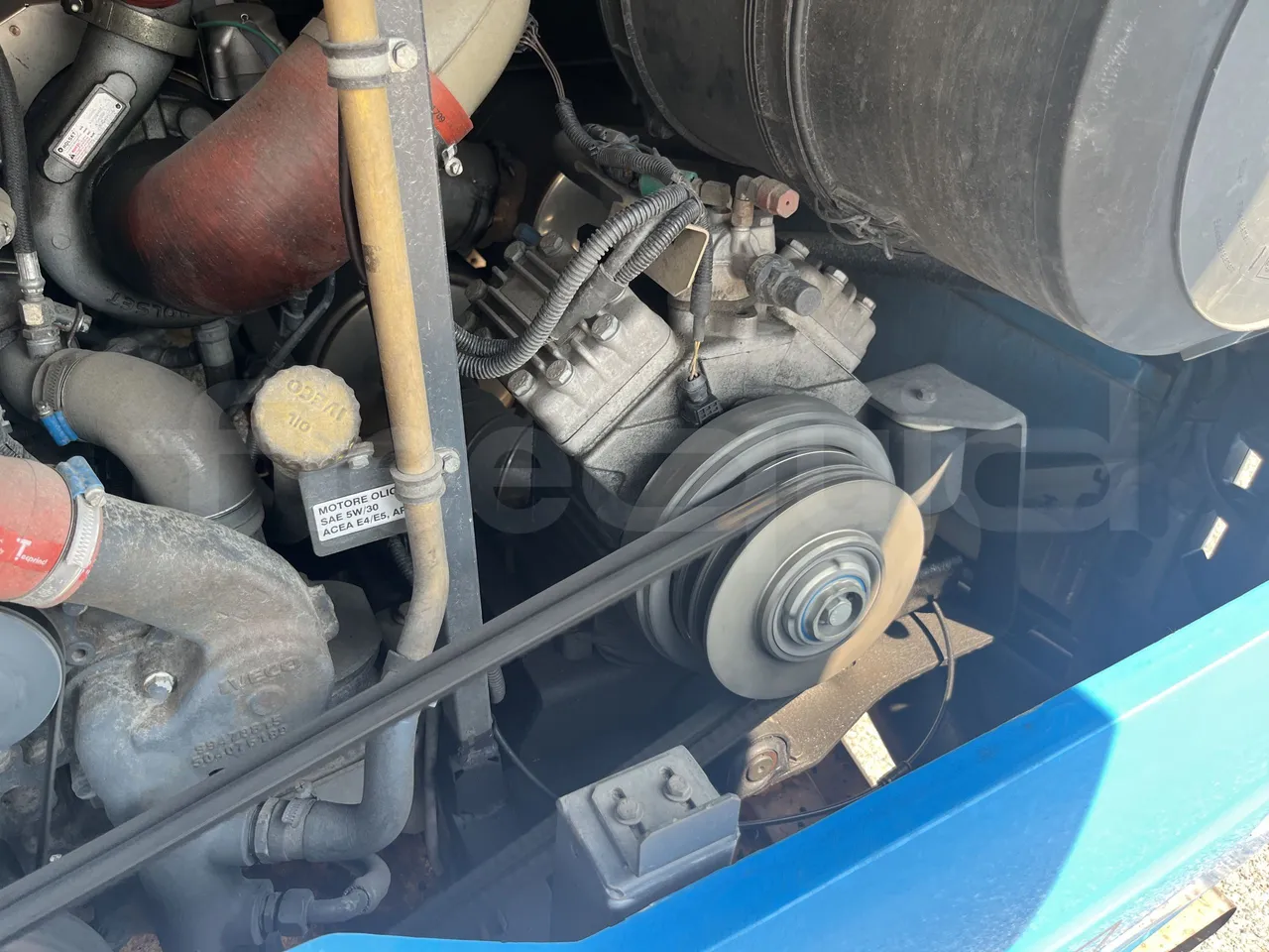 Iveco Crossway - Air Conditioning Compressor
