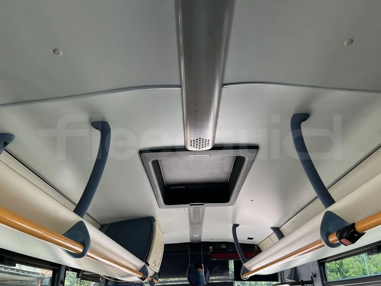 Iveco Crossway - Roof Hatch 2
