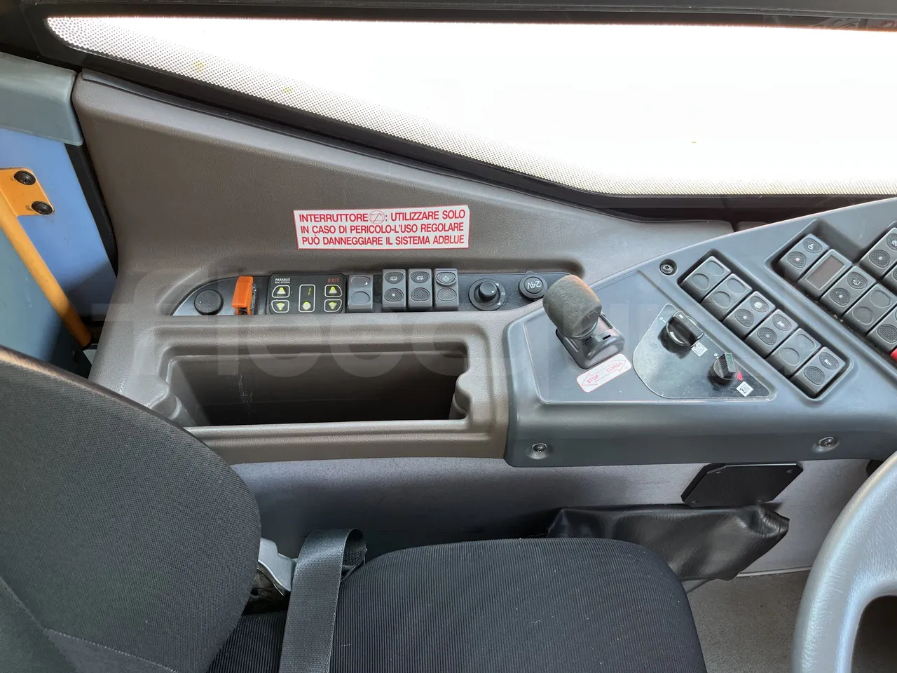 Iveco Crossway - Onboard Device 3 Left Side