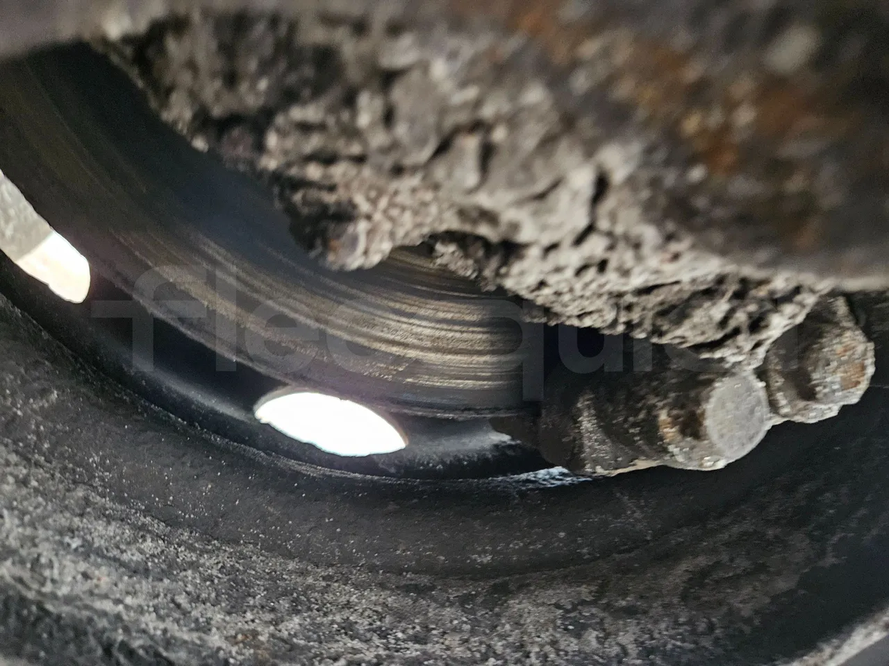 MAZ 206 206 - Euro 5 - 130 kW - 8.65 mt - front discs left