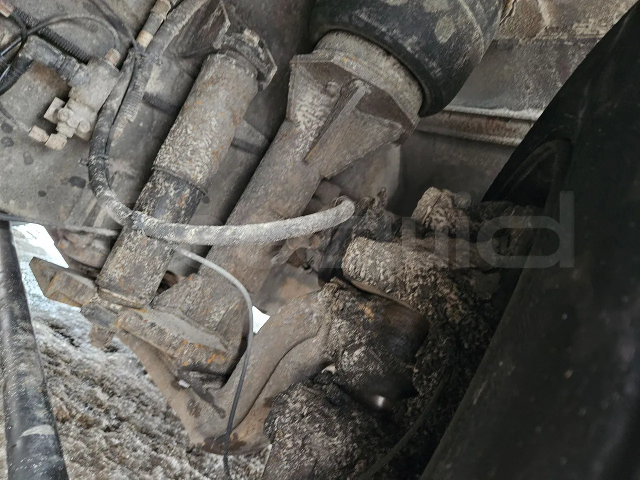 MAZ 206 206 - Euro 5 - 130 kW - 8.65 mt - front shock absorbers right