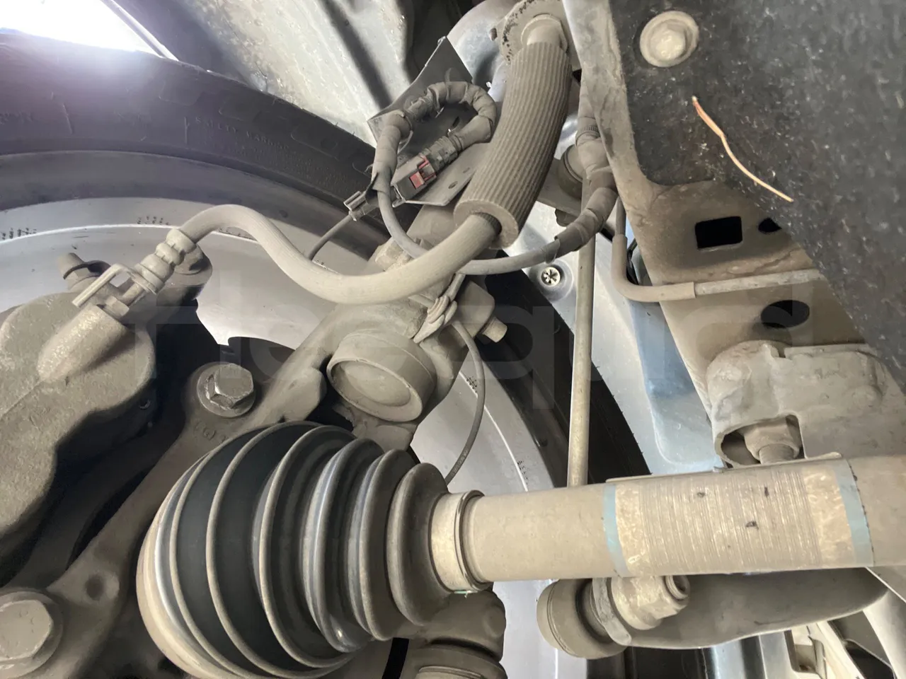 Ford Tourneo Custom BLFA1DBX -EUR6 -125kW -4.972m - front shock absorbers right