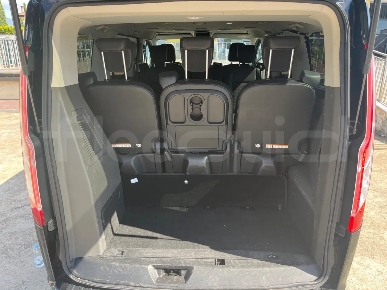 Ford Tourneo Custom BLFA1DBX -EUR6 -125kW -4.972m - internal frame rust check