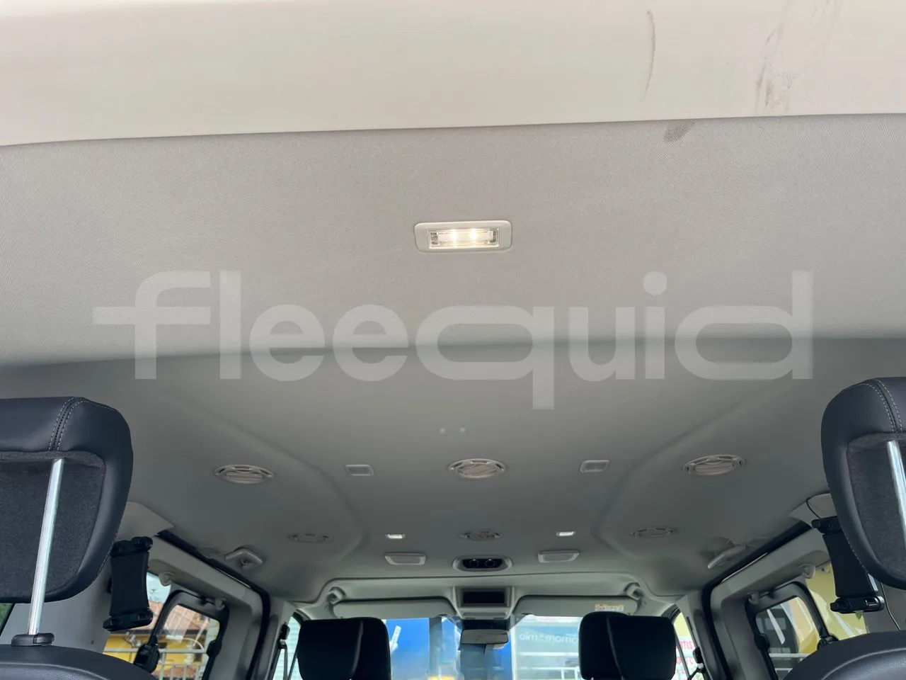 Ford Tourneo Custom BLFA1DBX -EUR6 -125kW -4.972m - monitor detail photo