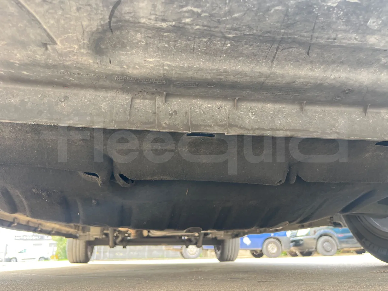 Ford Tourneo Custom BLFA1DBX -EUR6 -125kW -4.972m - front undercarriage from front