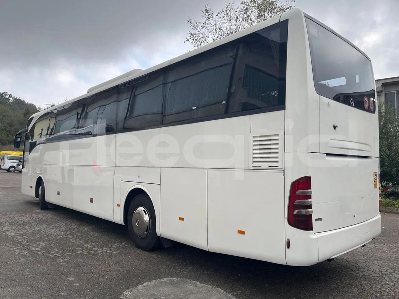 Mercedes-Benz Tourismo 632 01 - EUR5 - 300kW - 12.140m - 3/4 left rear side
