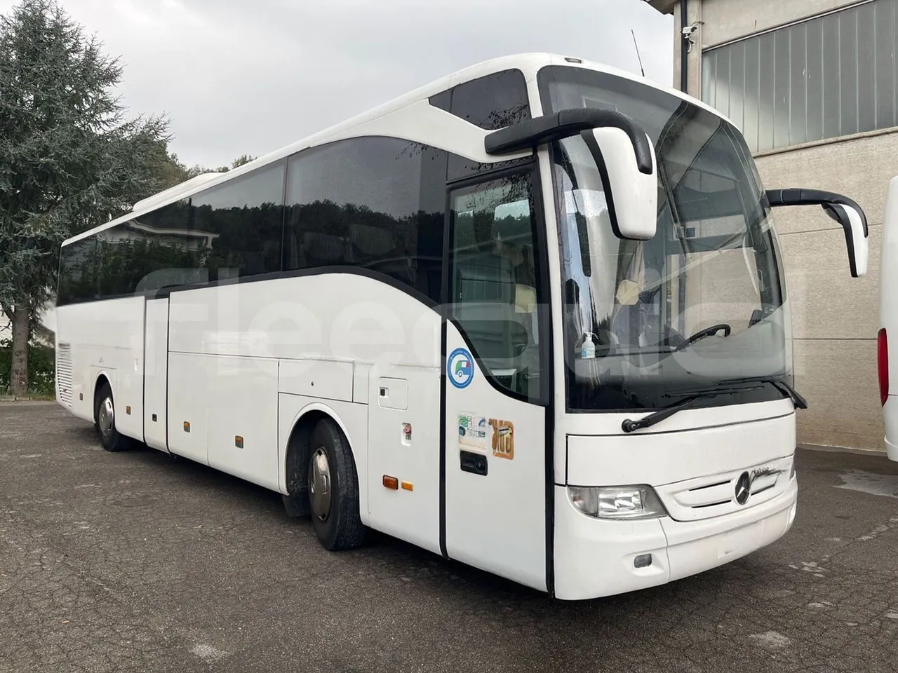 Mercedes-Benz Tourismo 632 01 - EUR5 - 300kW - 12.140m - Base cover photo