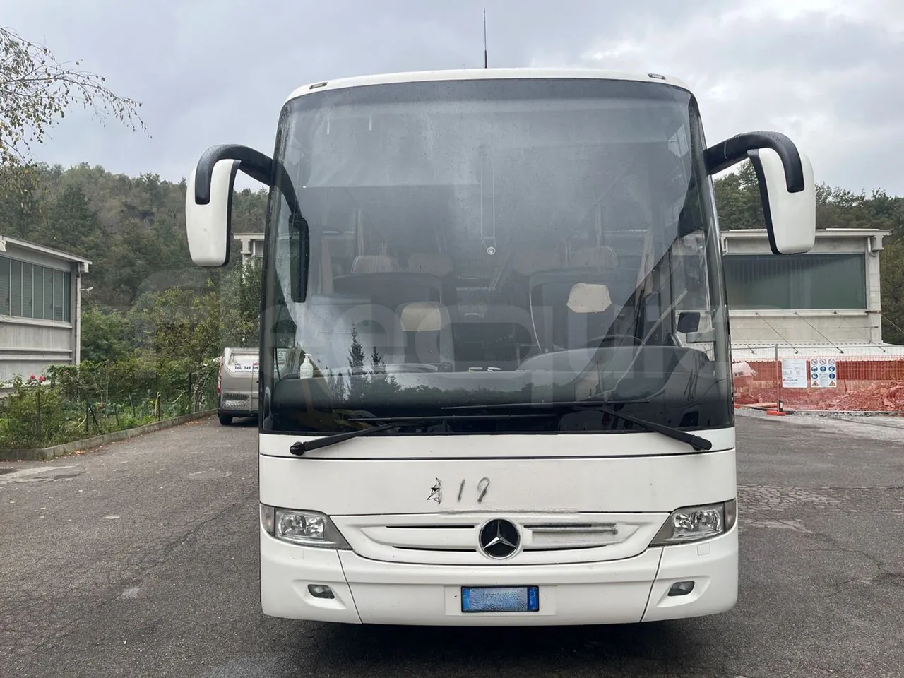 Mercedes-Benz Tourismo 632 01 - EUR5 - 300kW - 12.140m - front photo