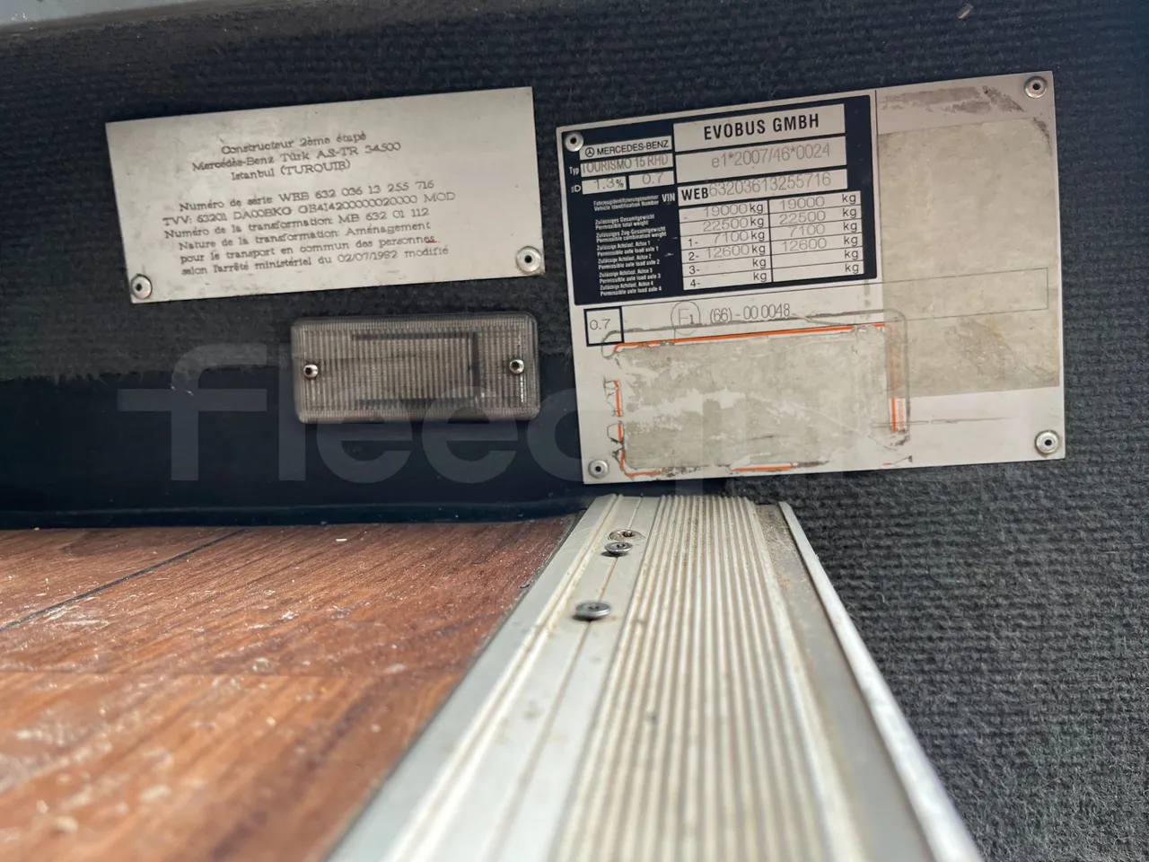 Mercedes-Benz Tourismo 632 01 - EUR5 - 300kW - 12.140m - vehicle plate photo