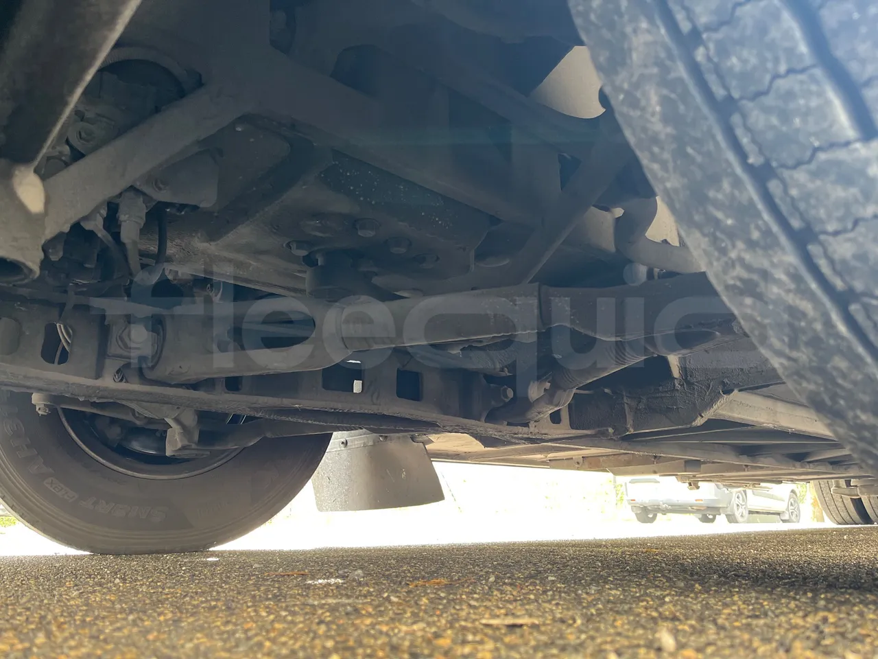Mercedes-Benz Tourismo 632 01 - EUR5 - 300kW - 12.140m - front axle left side
