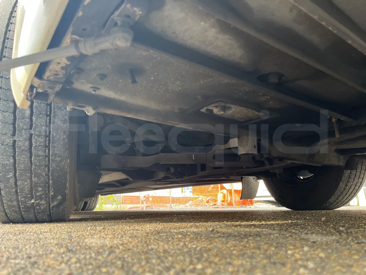 Mercedes-Benz Tourismo 632 01 - EUR5 - 300kW - 12.140m - front axle right side