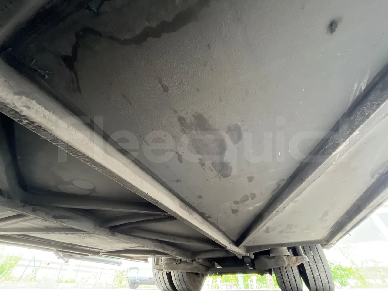 Mercedes-Benz Tourismo 632 01 - EUR5 - 300kW - 12.140m - central undercarriage photo