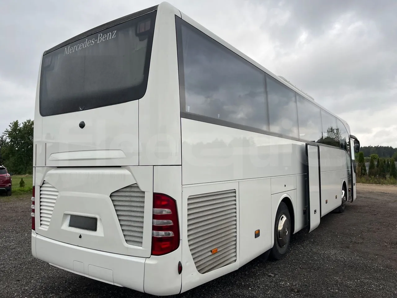 Mercedes-Benz Tourismo RHD 632 01 - EUR6 - 290kW - 12.96m - 3/4 right rear doors open