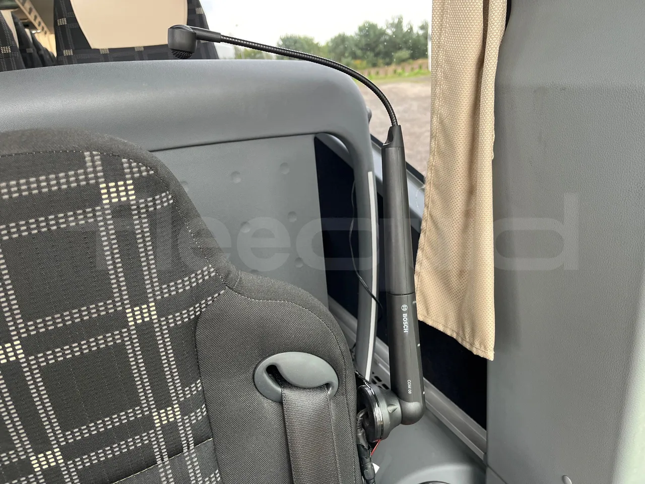 Mercedes-Benz Tourismo RHD 632 01 - EUR6 - 290kW - 12.96m - driver microphone accessories photo