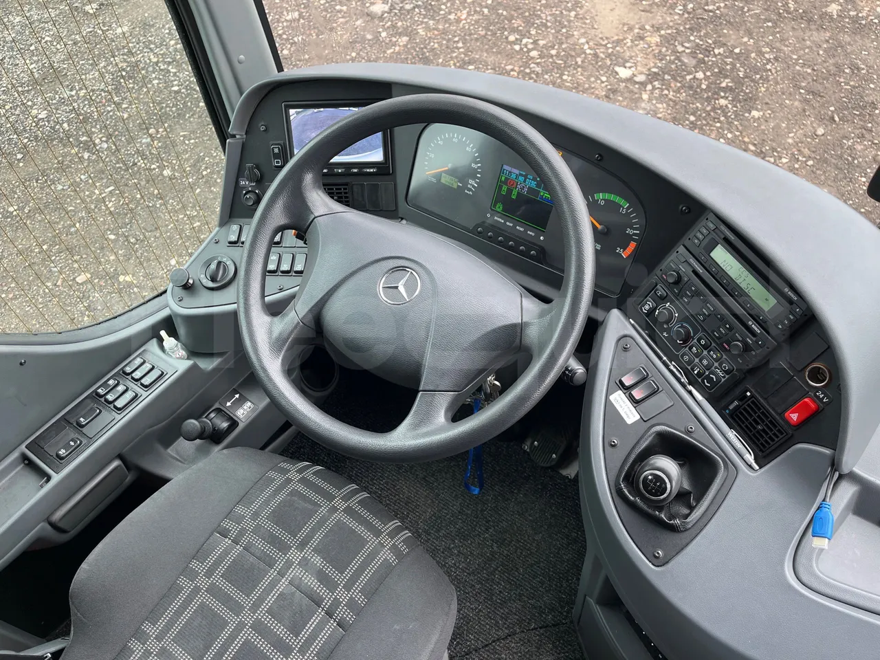 Mercedes-Benz Tourismo RHD 632 01 - EUR6 - 290kW - 12.96m - buttons panels on