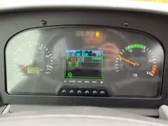 Mercedes-Benz Tourismo RHD 632 01 - EUR6 - 290kW - 12.96m - dashboard lights on